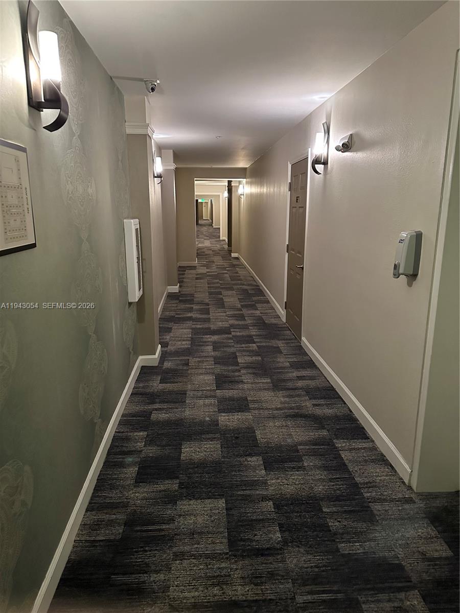 SOLE AT FORT LAUDERDALE C - Residential Lease