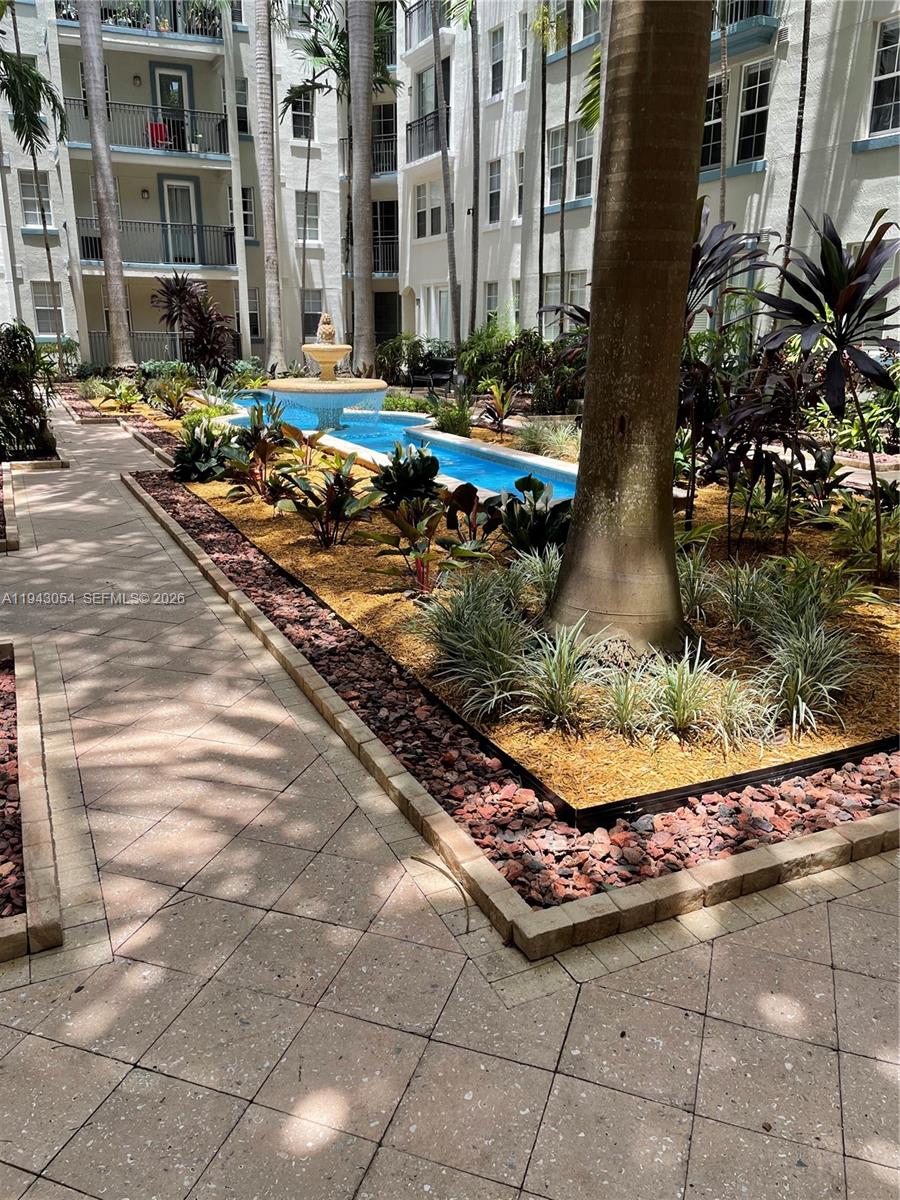 SOLE AT FORT LAUDERDALE C - Residential Lease