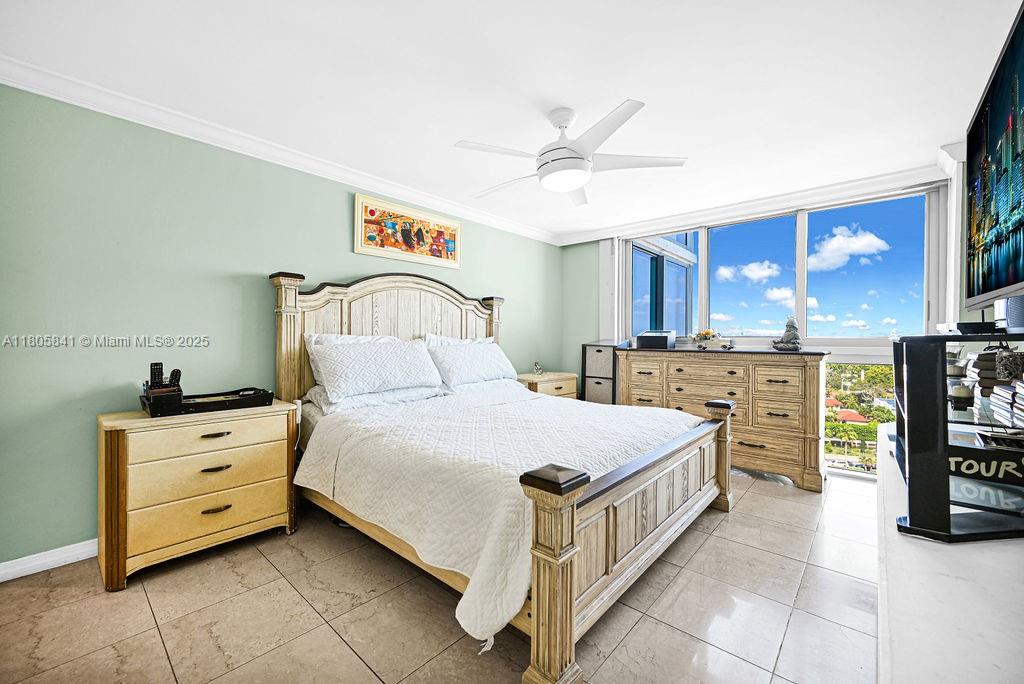 MIRASOL OCEAN TOWERS COND - Residential