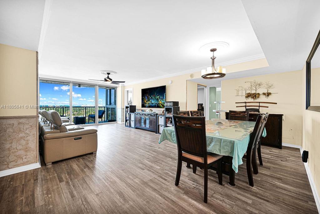 MIRASOL OCEAN TOWERS COND - Residential