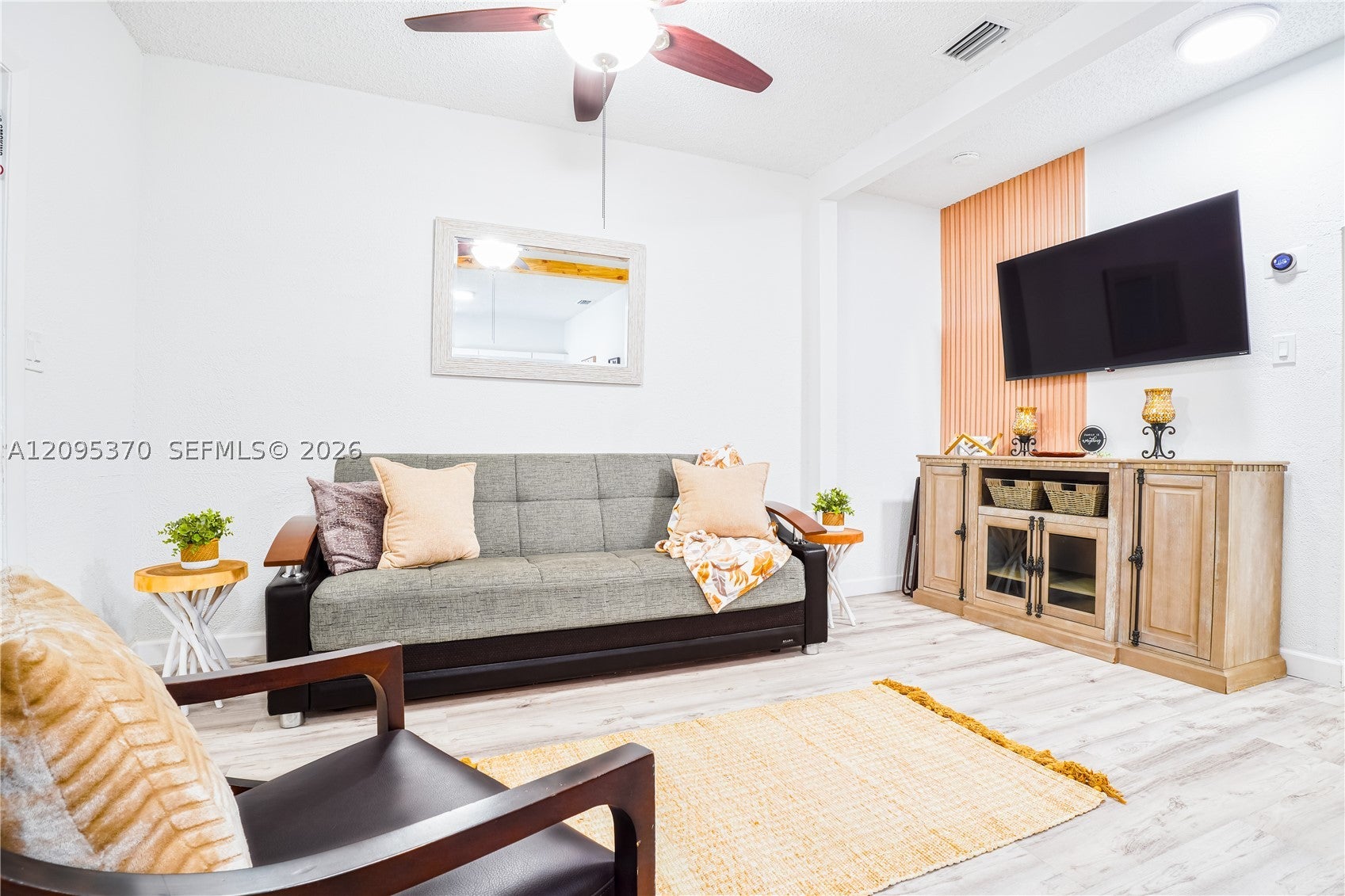 550 NW 43rd Pl
