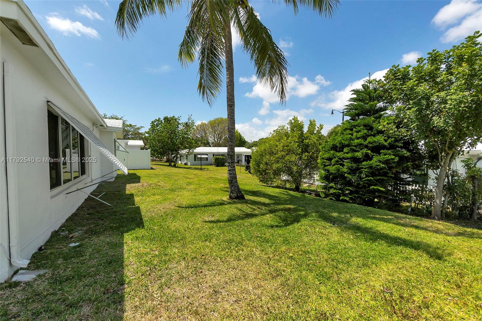 LEISUREVILLE SECOND SEC - Residential