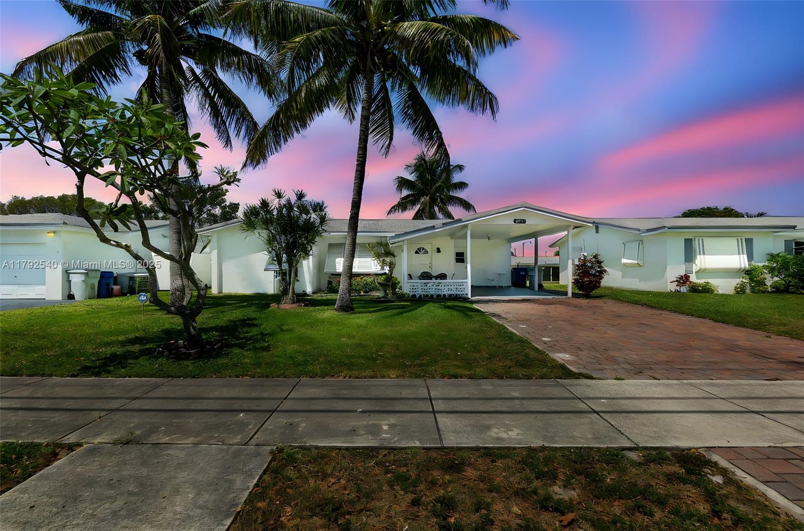 2701 N Cypress Rd