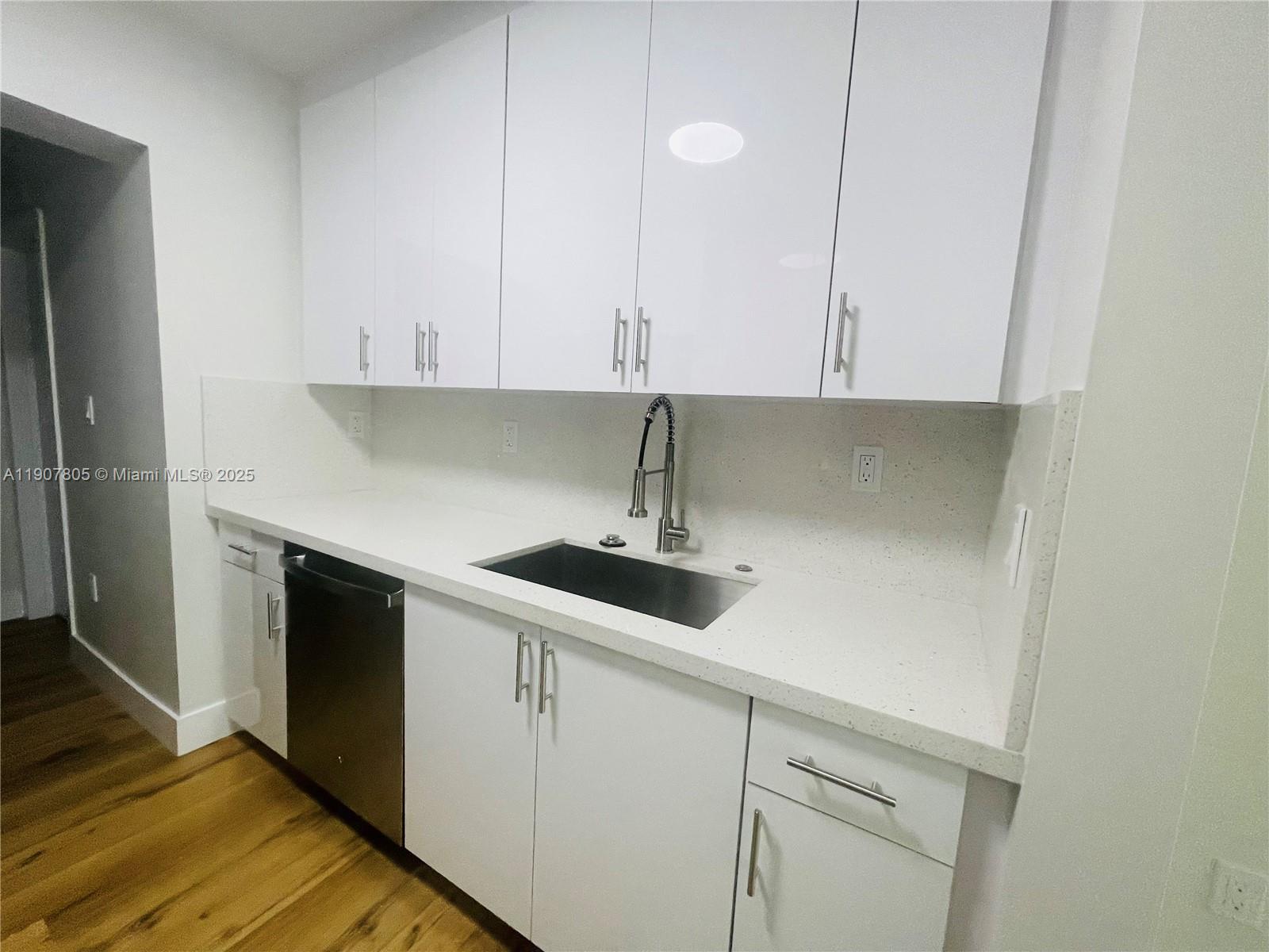 BON AIRE - Residential Lease