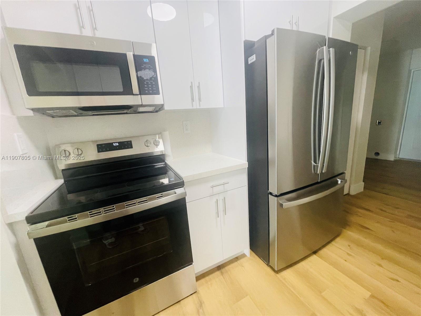 BON AIRE - Residential Lease