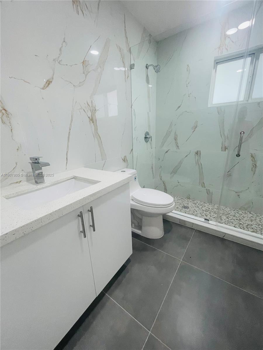 BON AIRE - Residential Lease