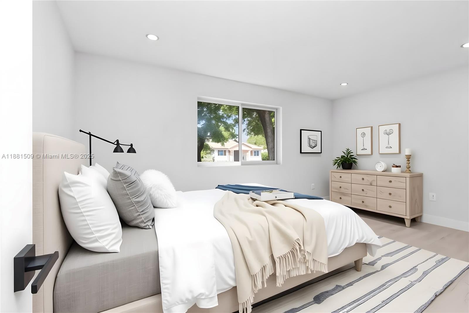 GOBLE MANOR - Residential