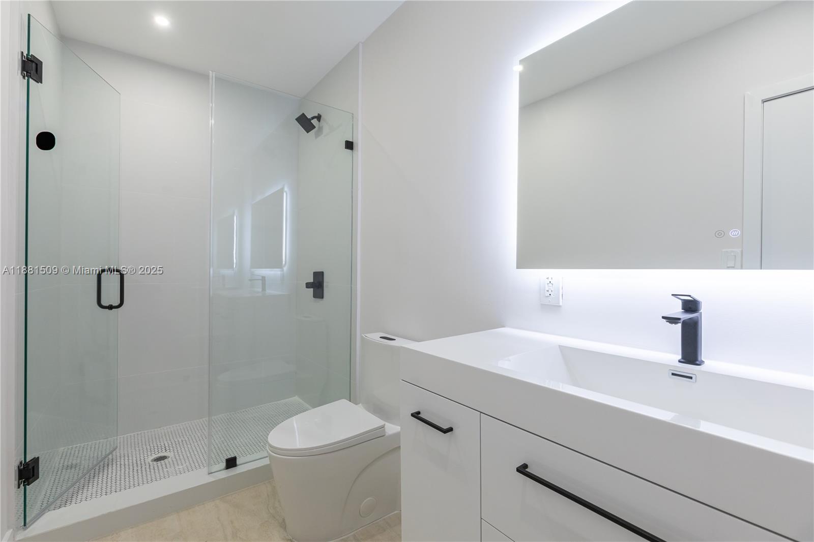 GOBLE MANOR - Residential