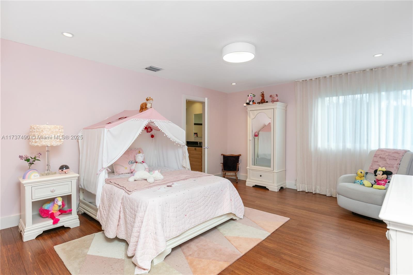 BAY HARBOR ISLAND - Residential