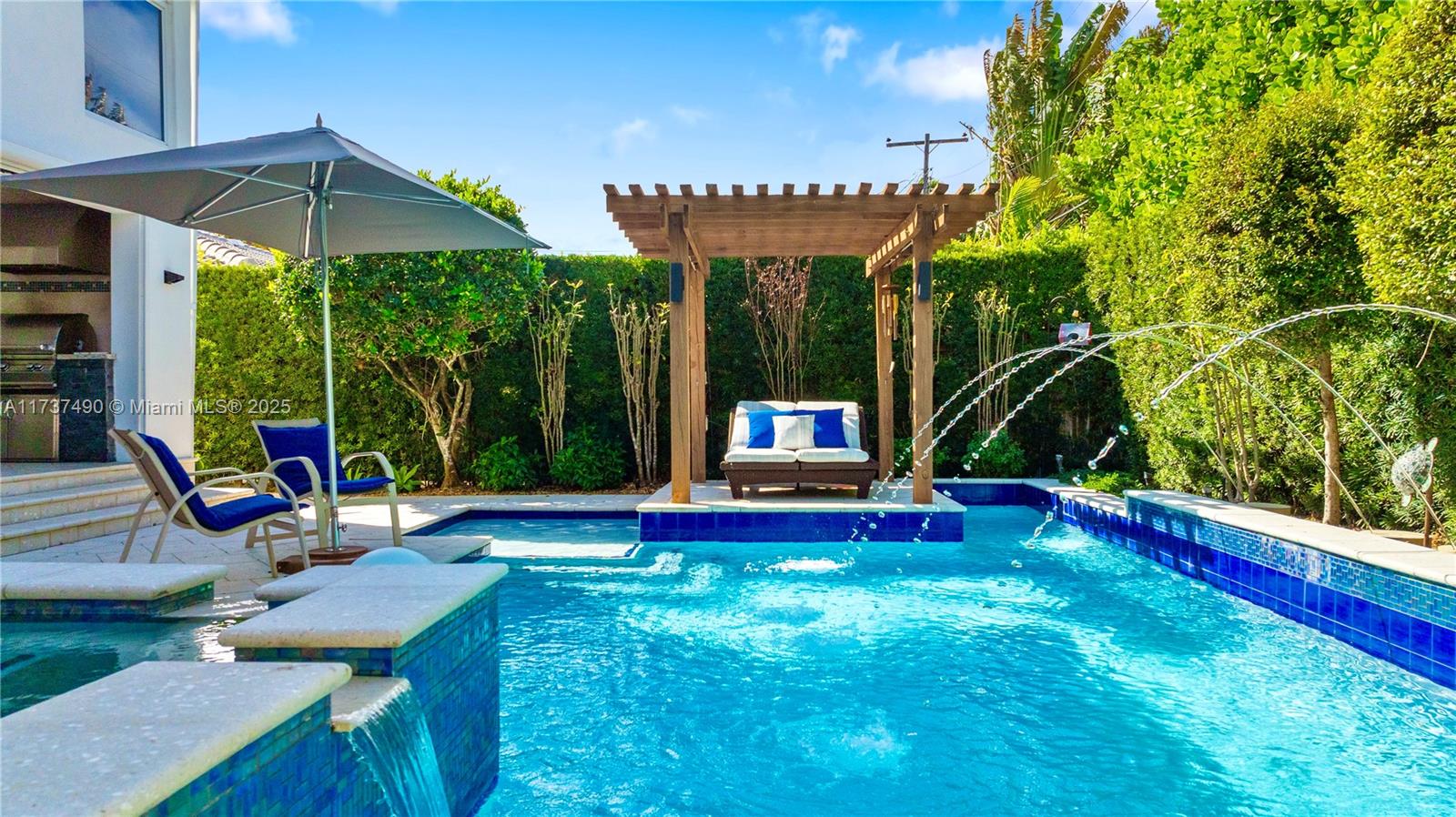 BAY HARBOR ISLAND - Residential