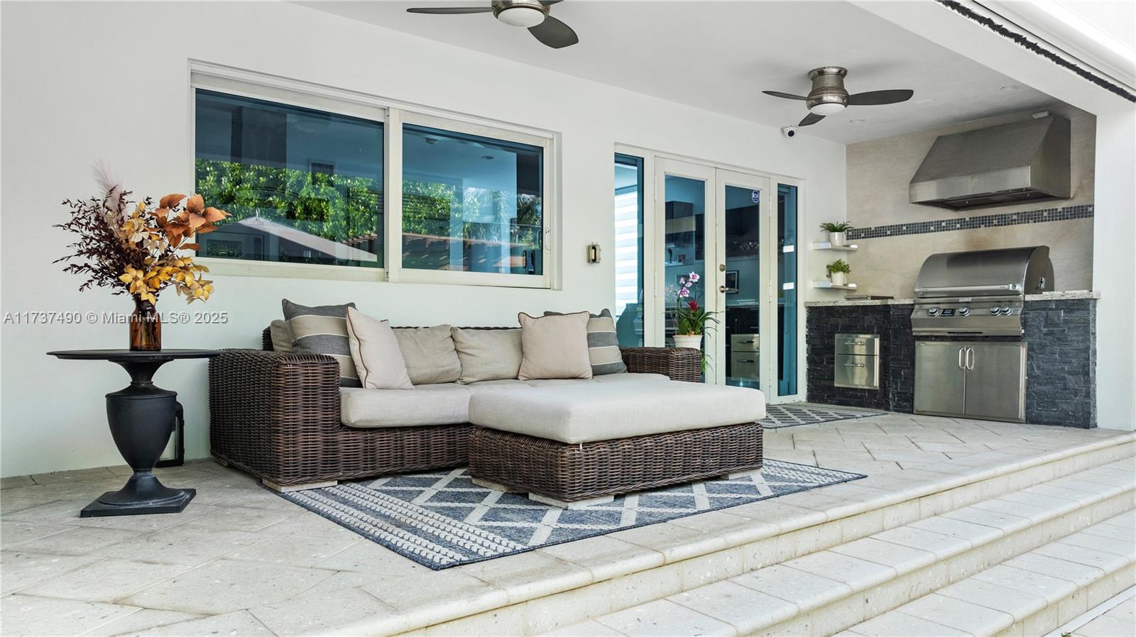 BAY HARBOR ISLAND - Residential