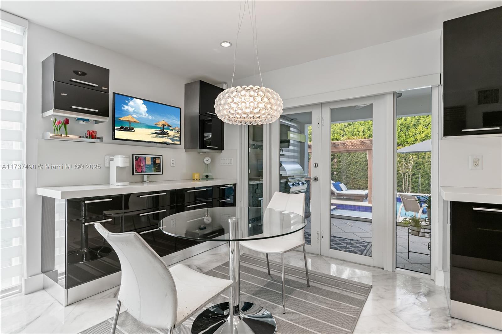 BAY HARBOR ISLAND - Residential