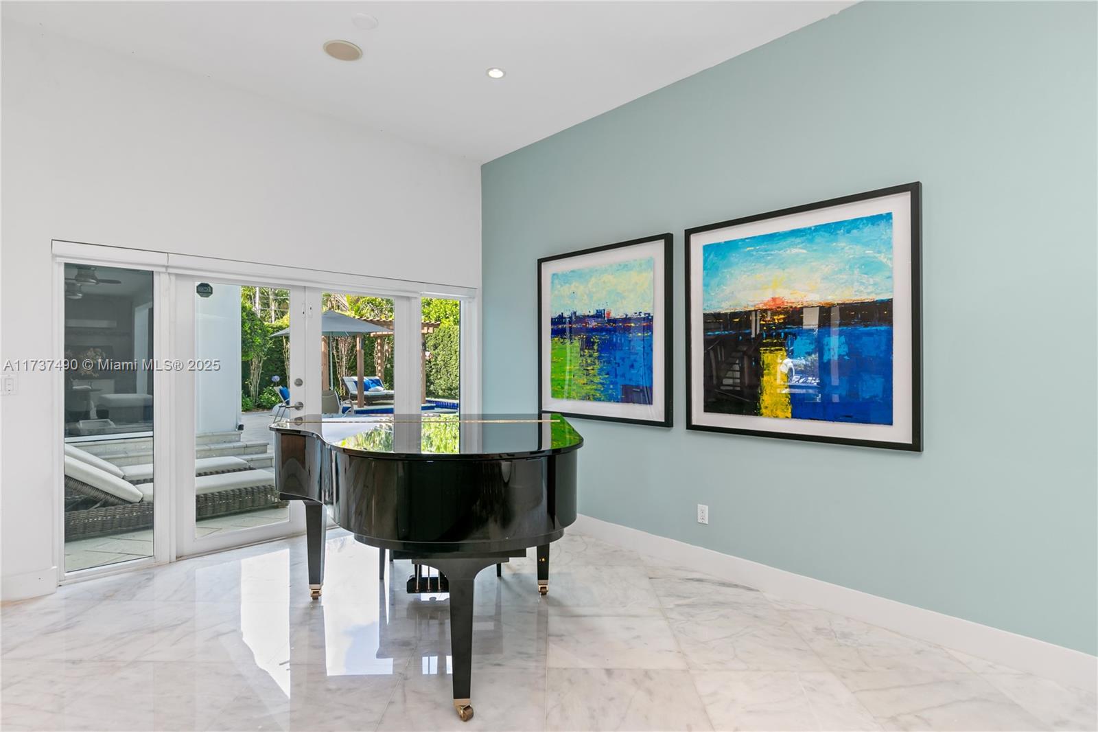 BAY HARBOR ISLAND - Residential