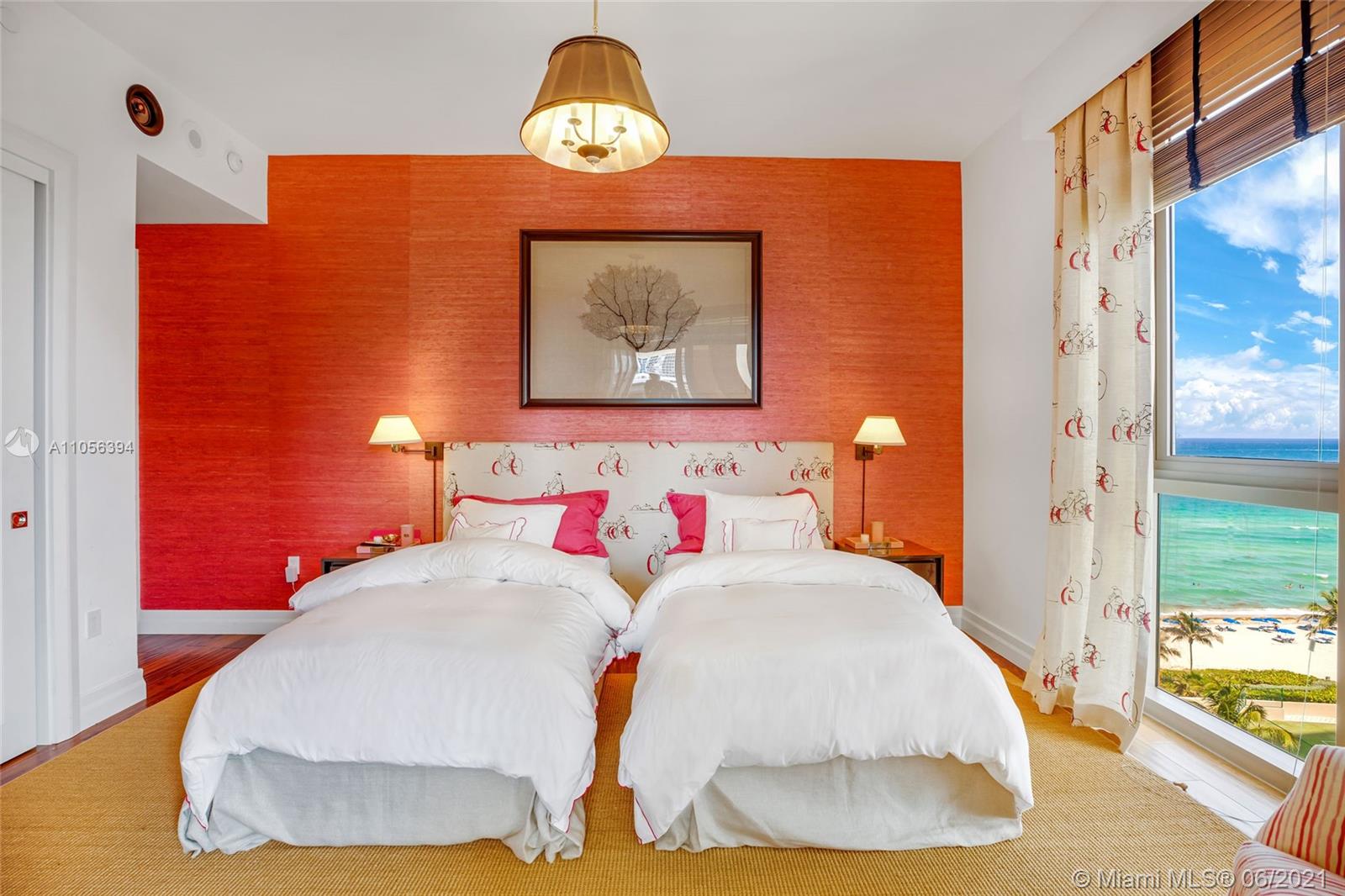 17749 COLLINS AVENUE COND - Residential