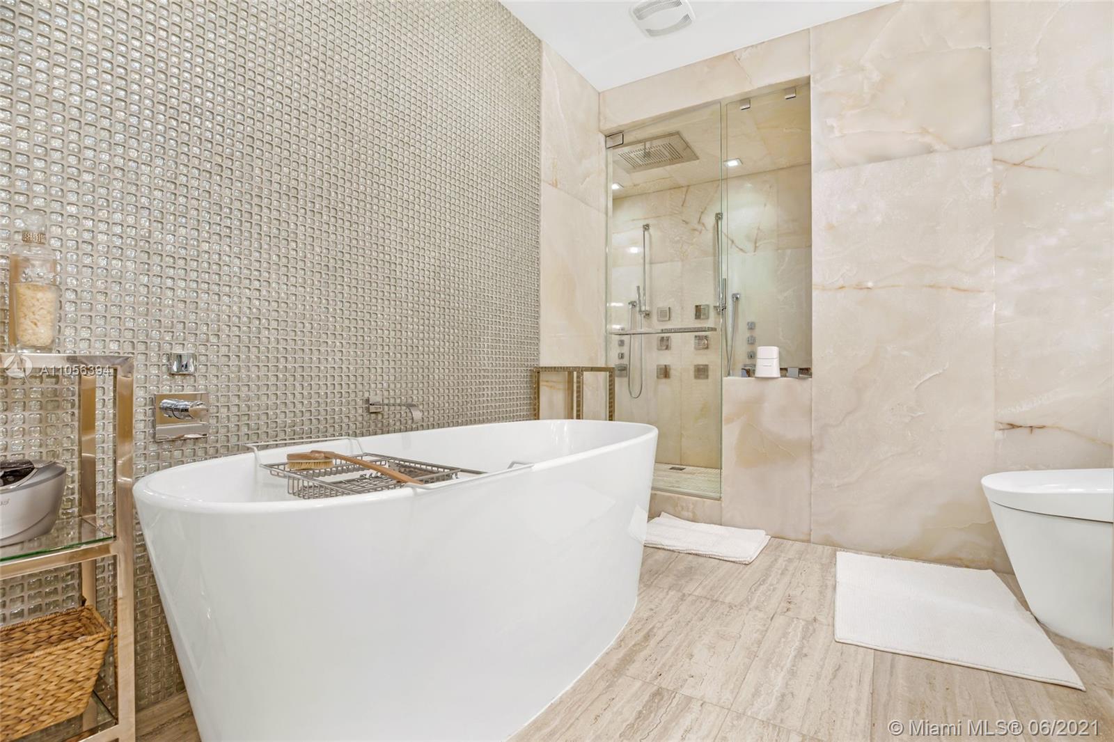 17749 COLLINS AVENUE COND - Residential