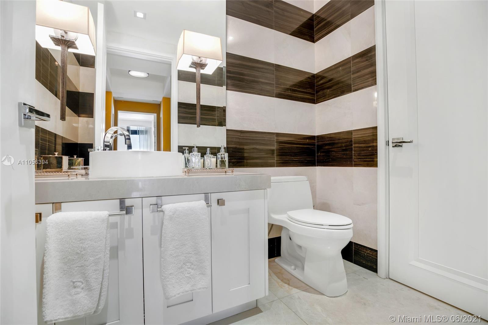 17749 COLLINS AVENUE COND - Residential