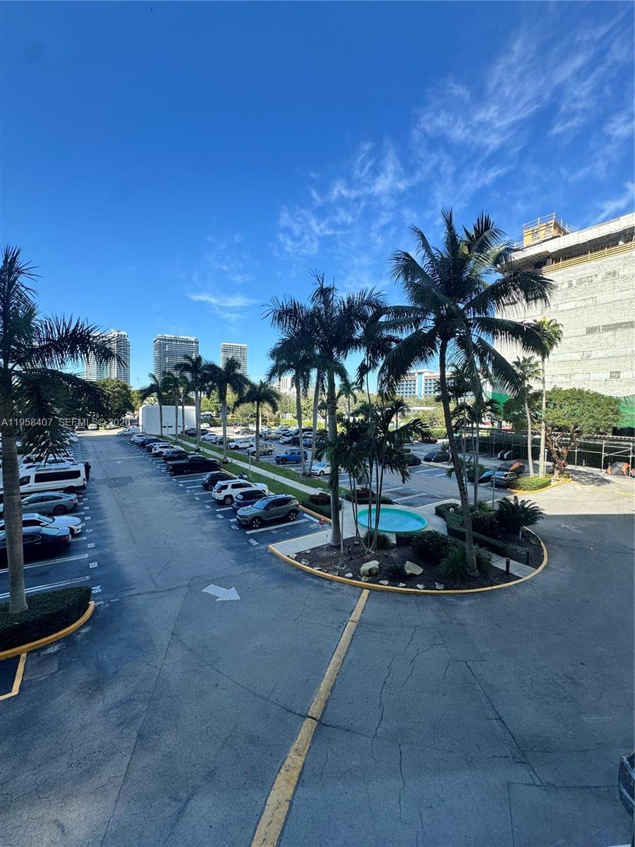 BAY PARK TOWERS CONDO - Residential Lease