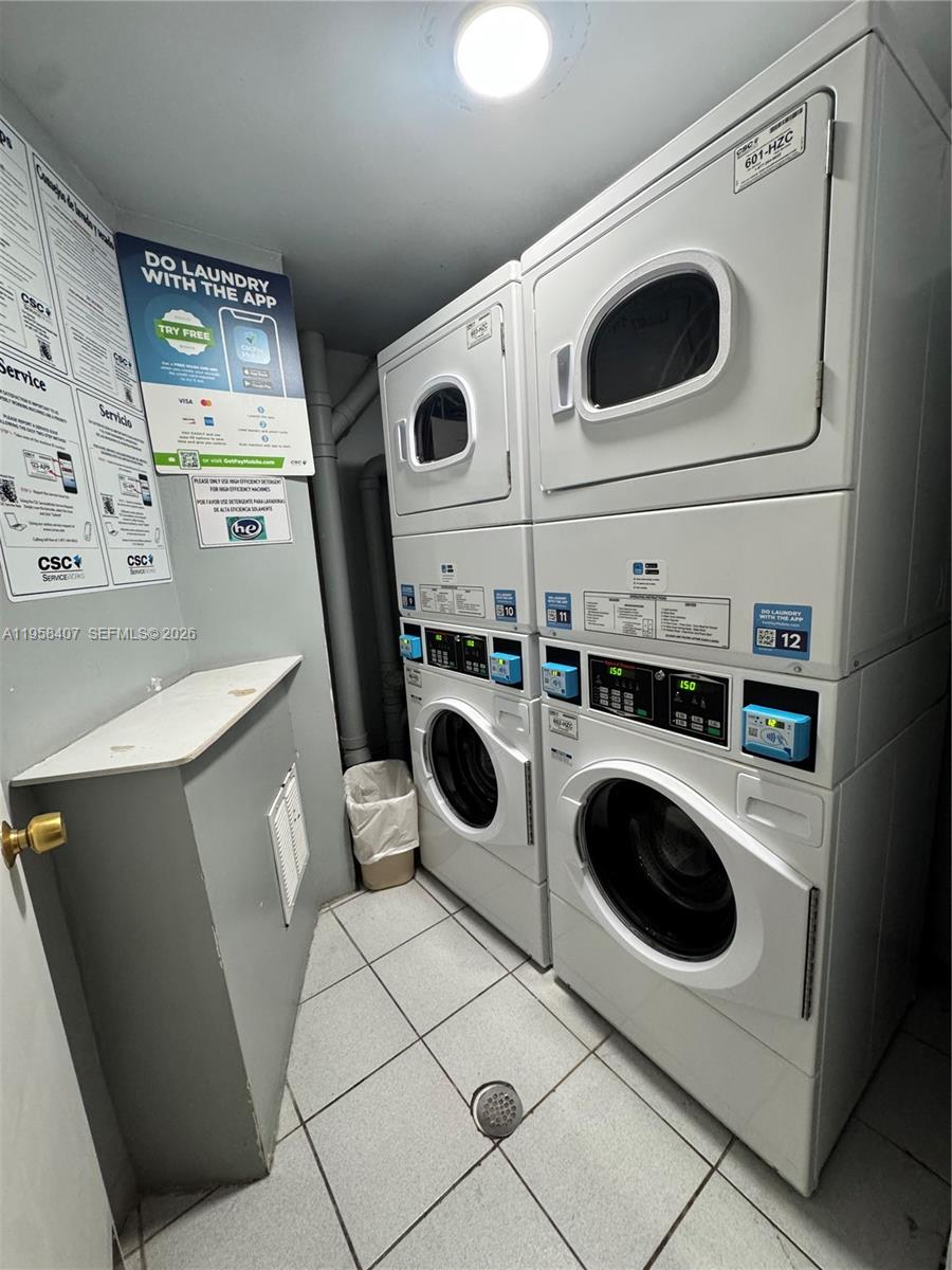 BAY PARK TOWERS CONDO - Residential Lease