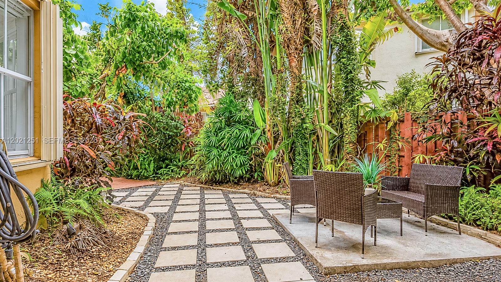 SAVANNAH AT DORAL - Residential