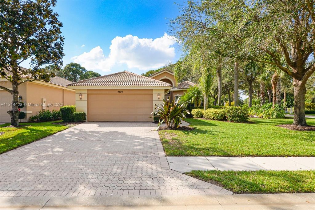 Photo of 9100 Pumpkin Rdg, Port Saint Lucie, FL 34986 (MLS # A11314428)