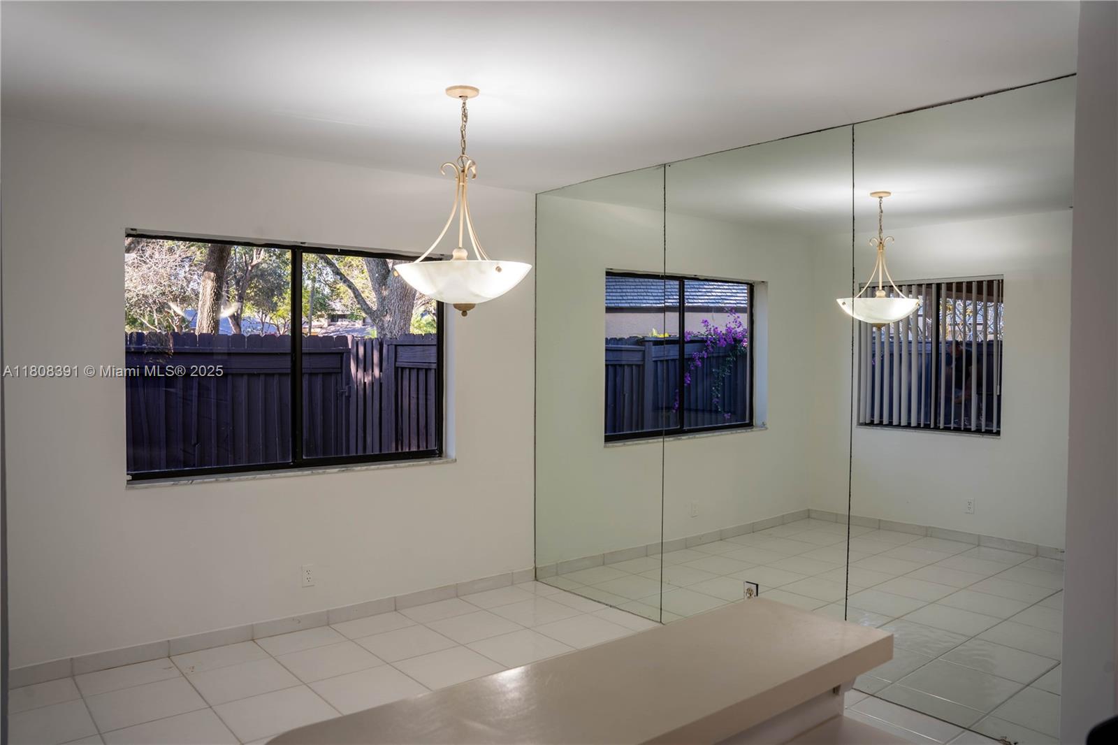 CHELSEA ONE - Residential