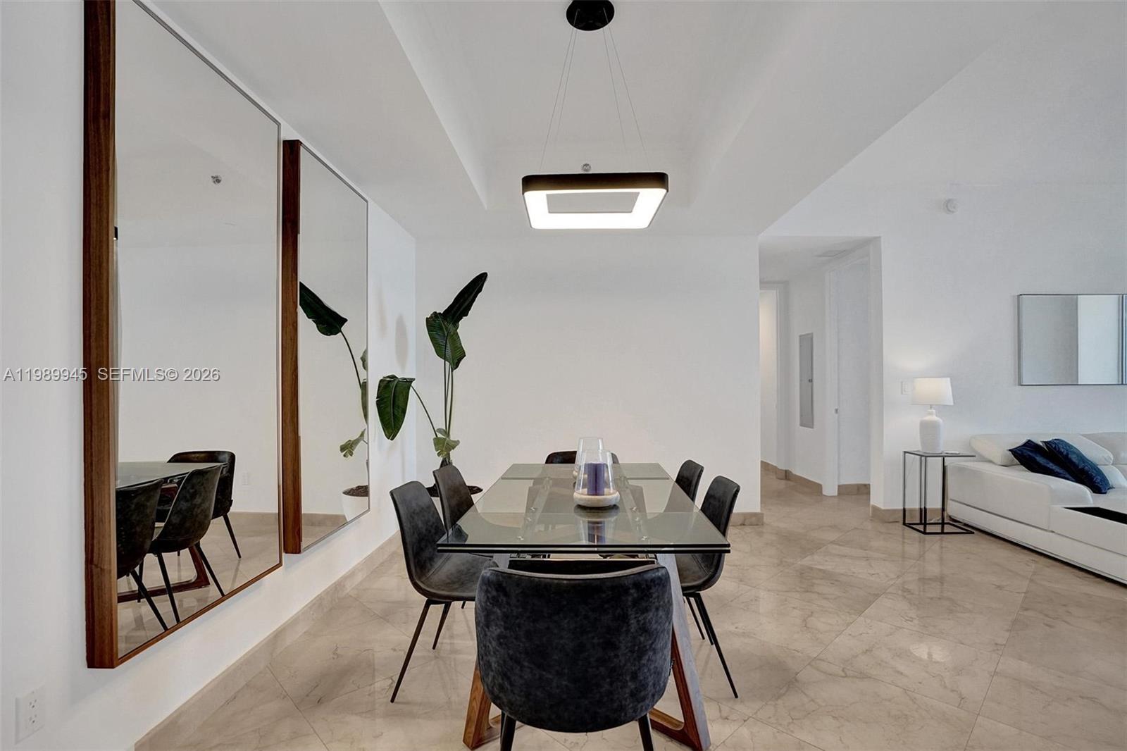 TDR TOWER I CONDO - Residential