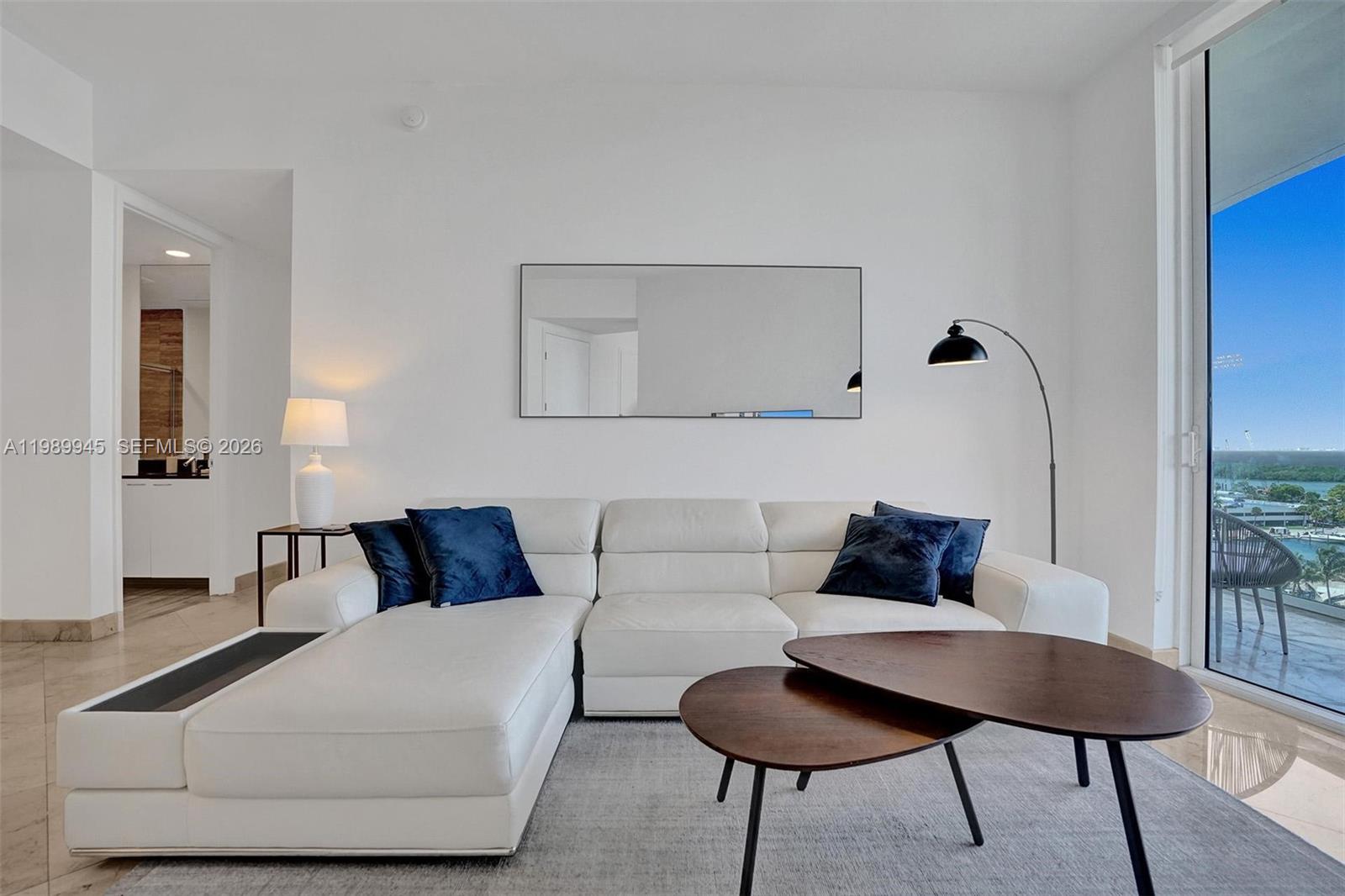 TDR TOWER I CONDO - Residential