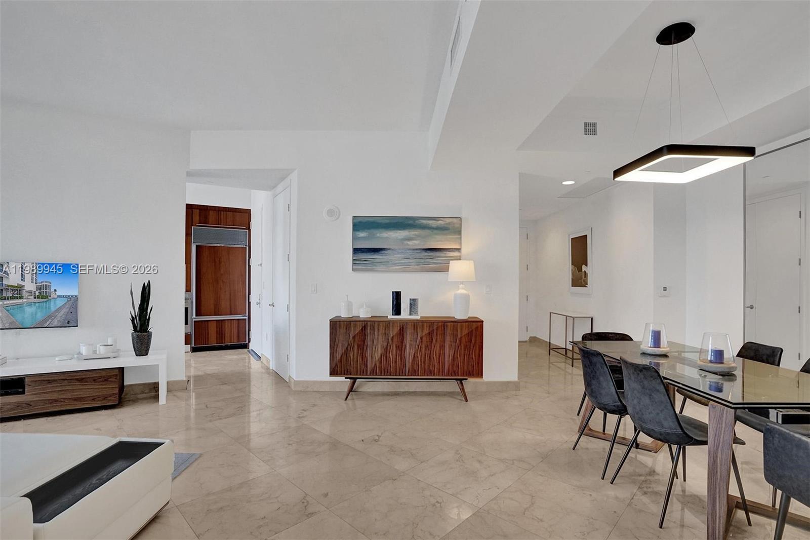 TDR TOWER I CONDO - Residential