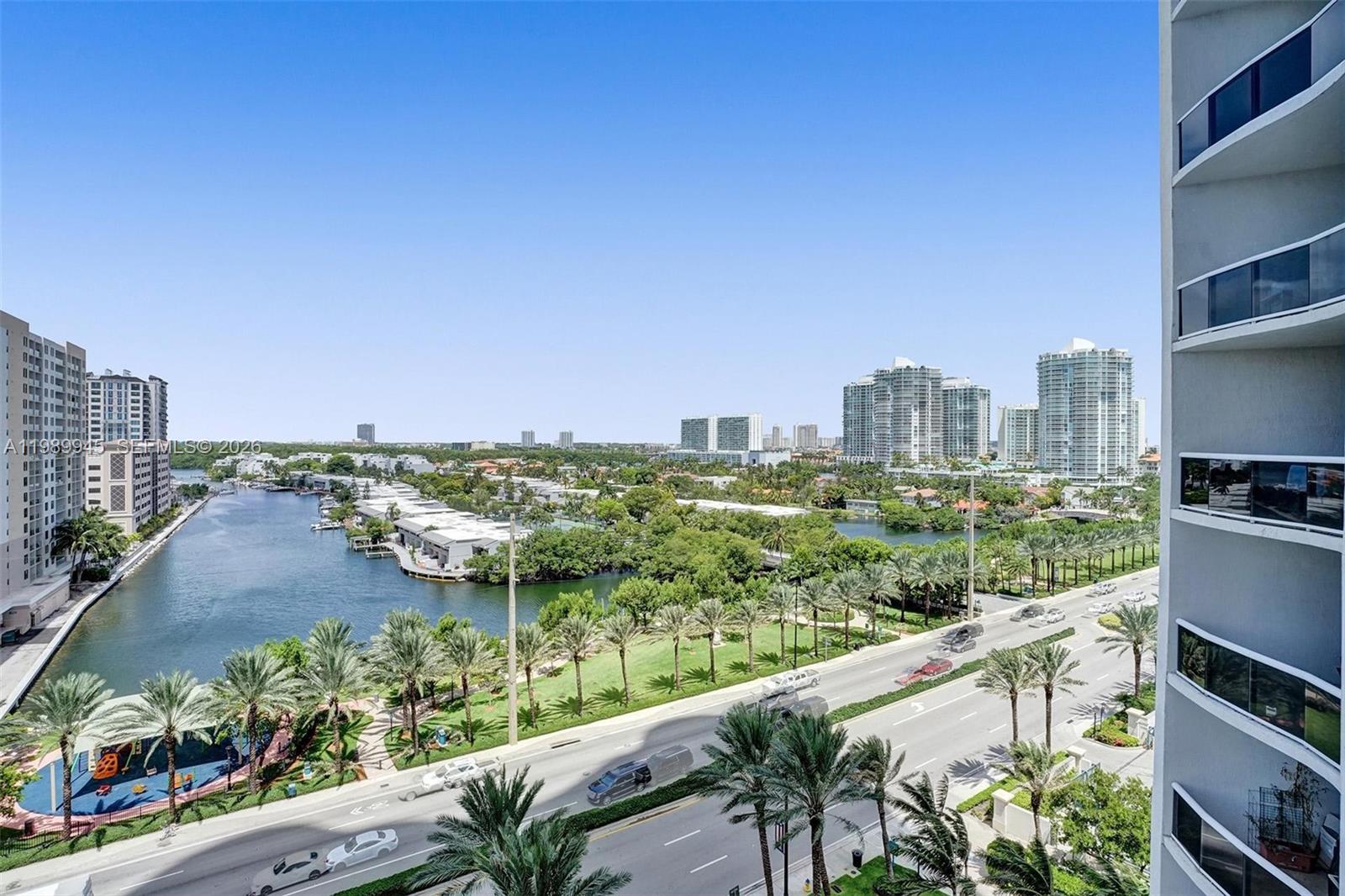 TDR TOWER I CONDO - Residential