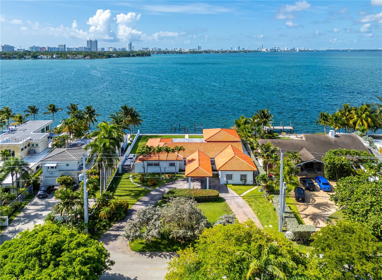 ISLE OF NORMANDY MIAMI VI - Residential