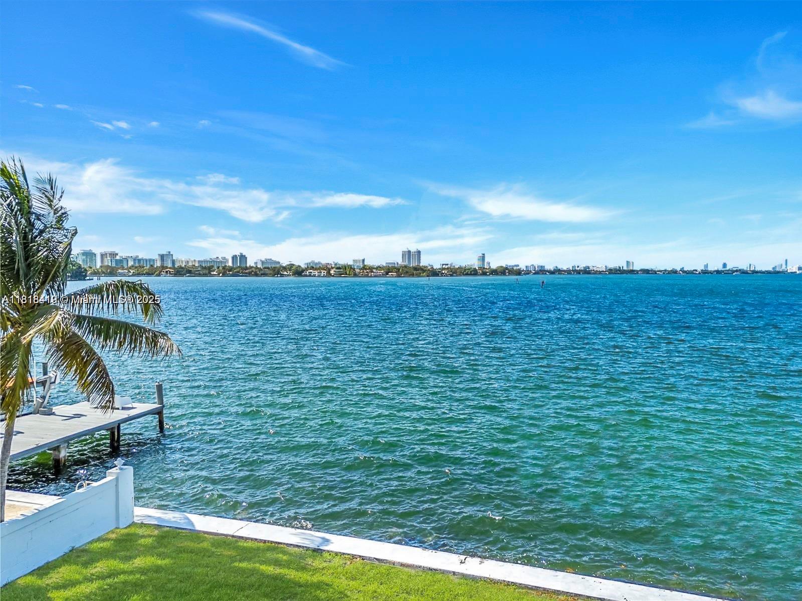 ISLE OF NORMANDY MIAMI VI - Residential