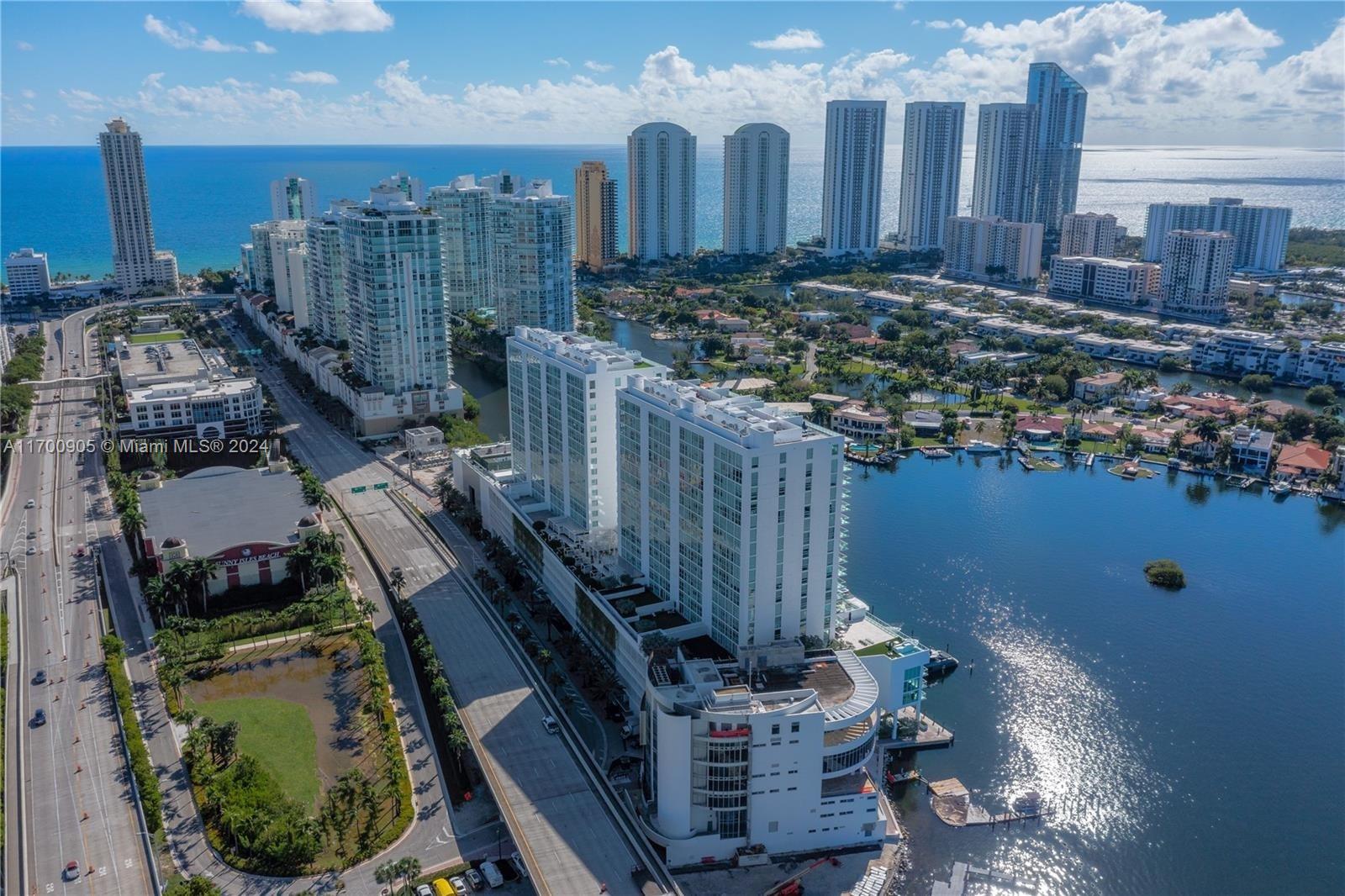 400 SUNNY ISLES MARINA UL7 - Land