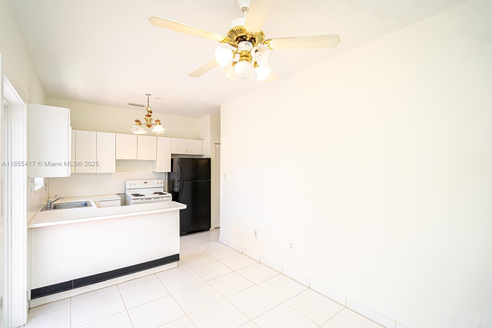 CORAL WAY ESTATES - Residential