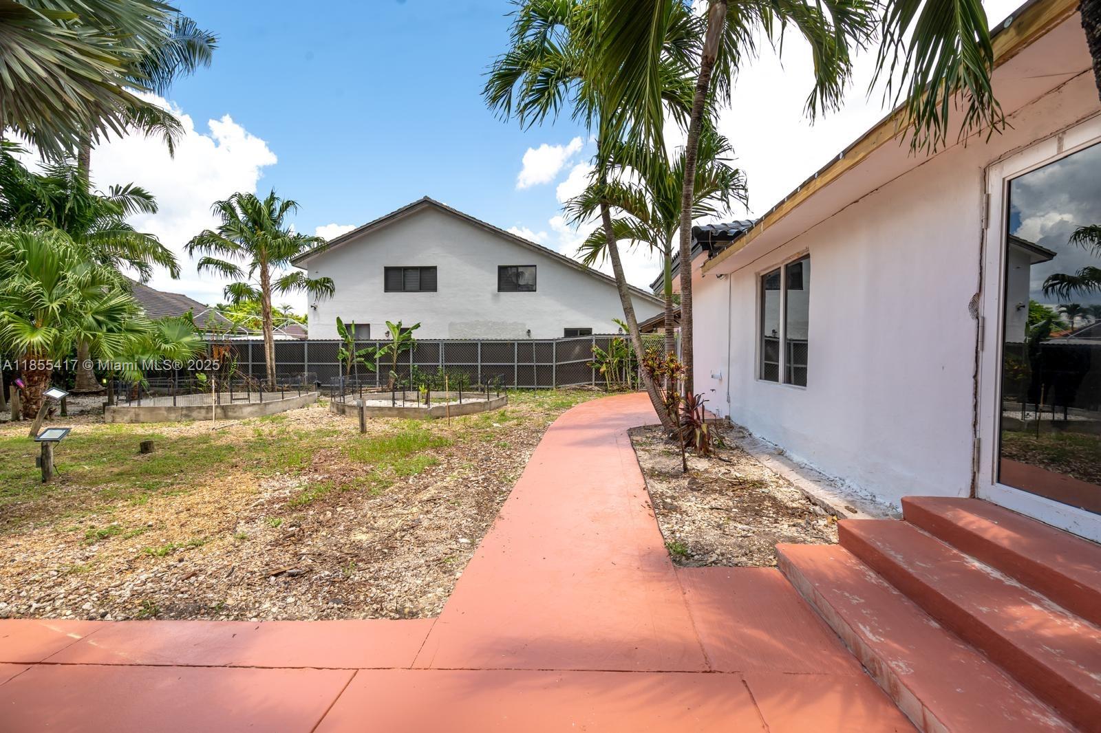 CORAL WAY ESTATES - Residential