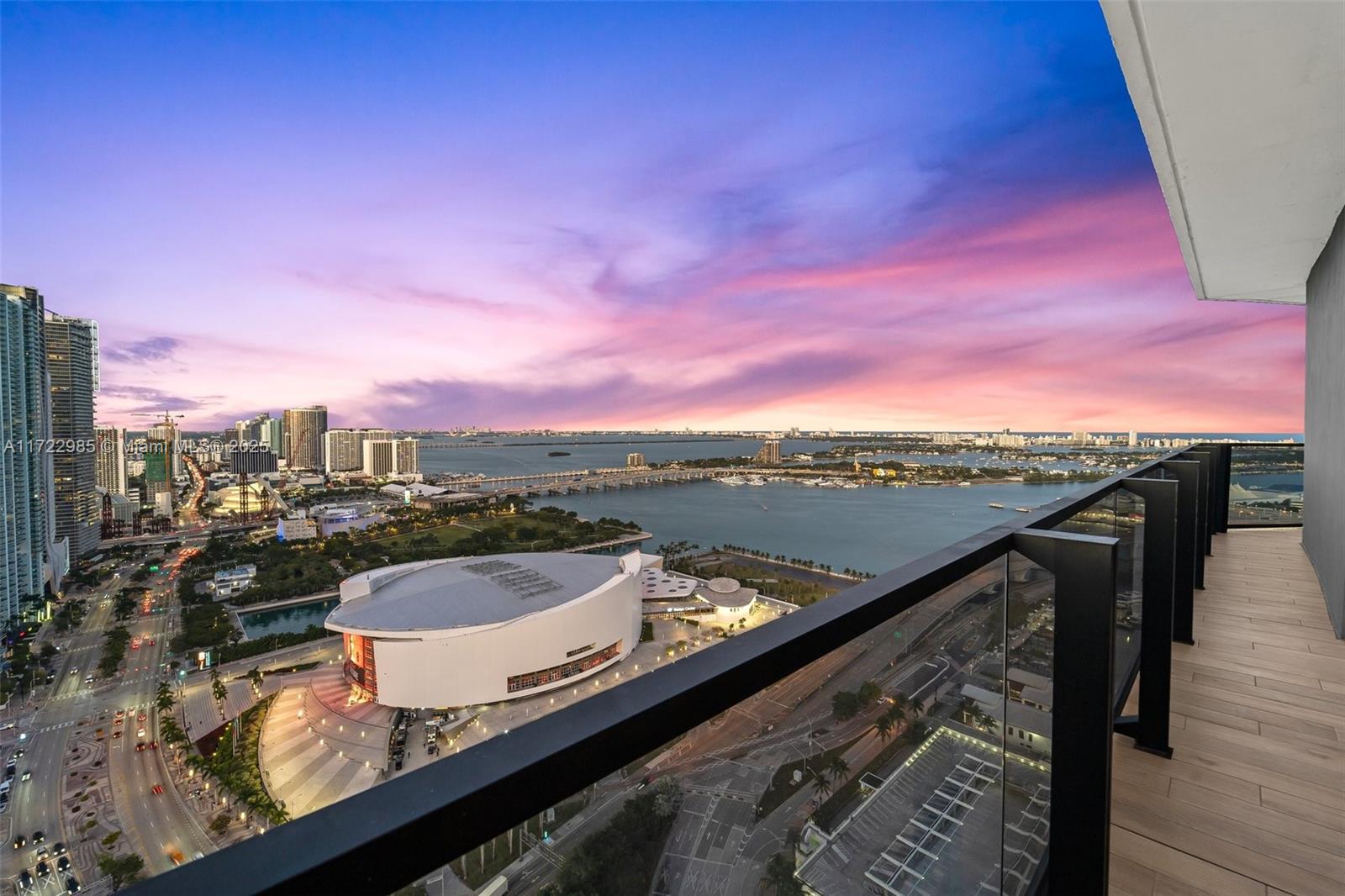 MAP OF MIAMI DADE CO. FL. - Residential