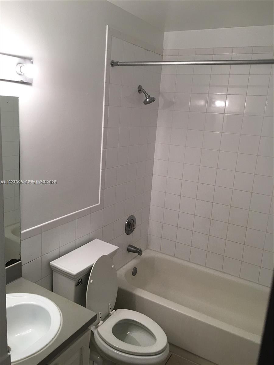 ARBOR KEYS CONDO - Residential Lease