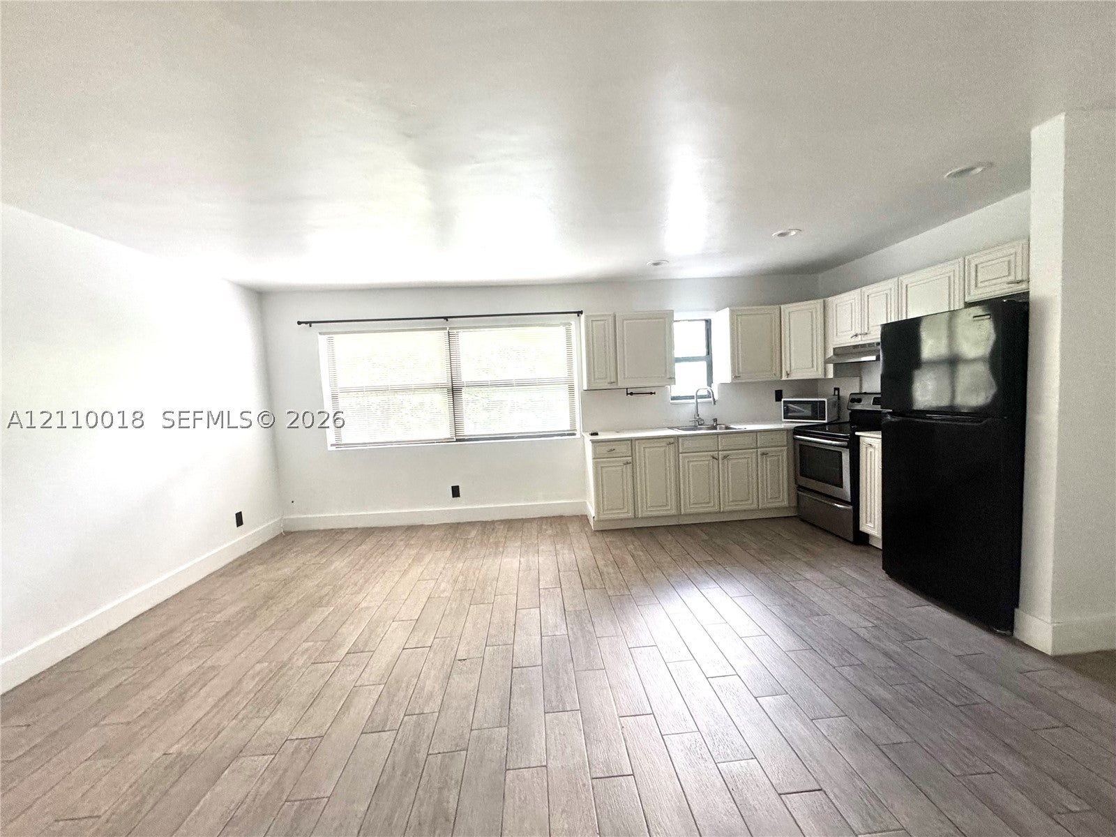 1505 NE 135th St 13