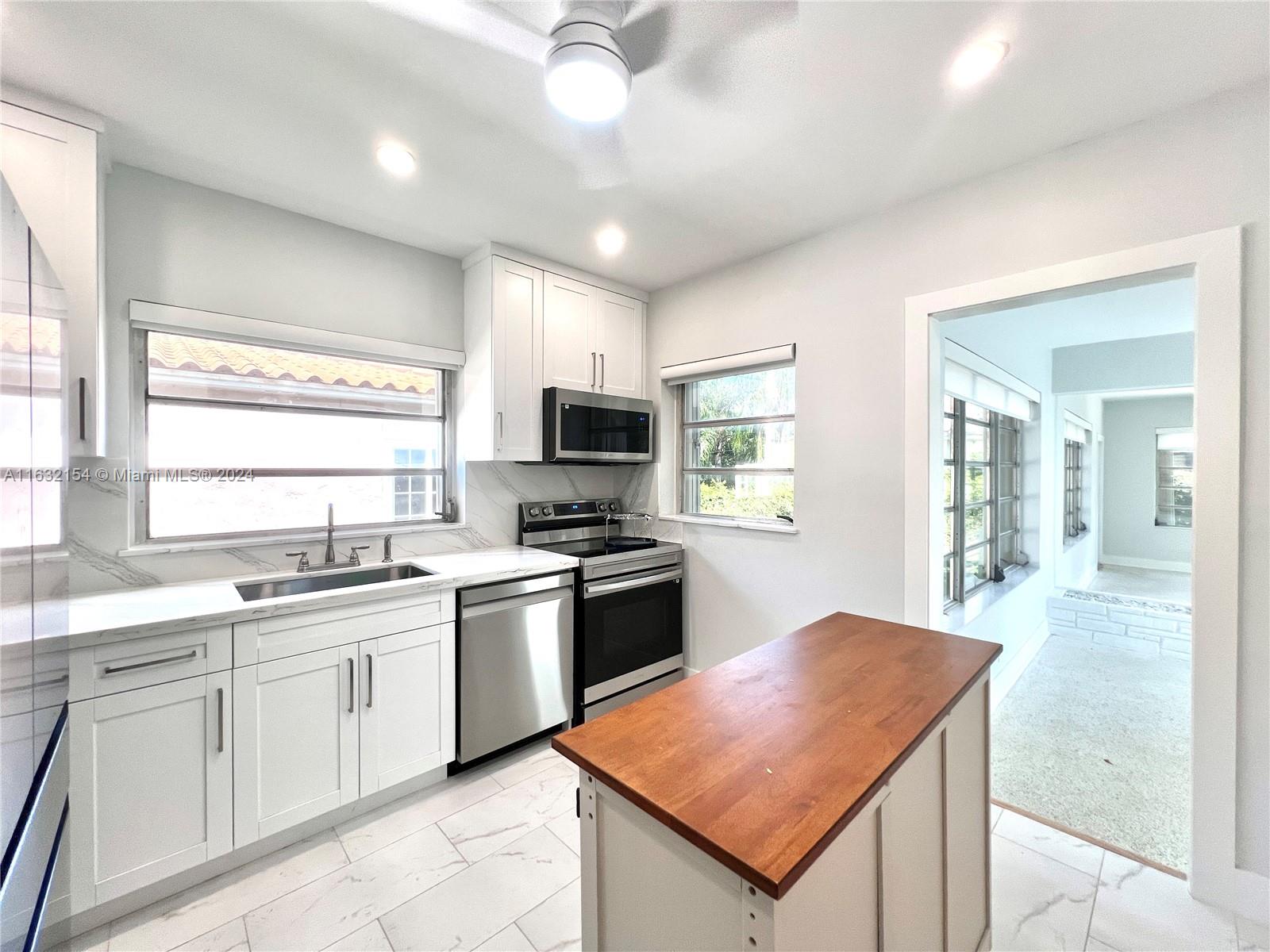 SILVER BLUFF EST-SEC B - Residential Lease