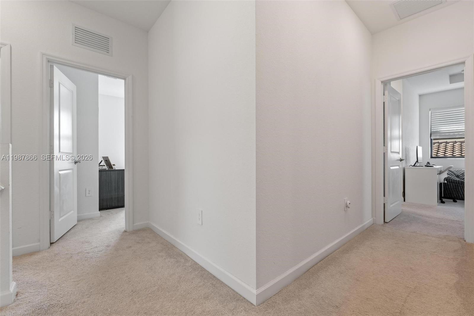 ESTATES AT SILVER PALM - Residential Lease