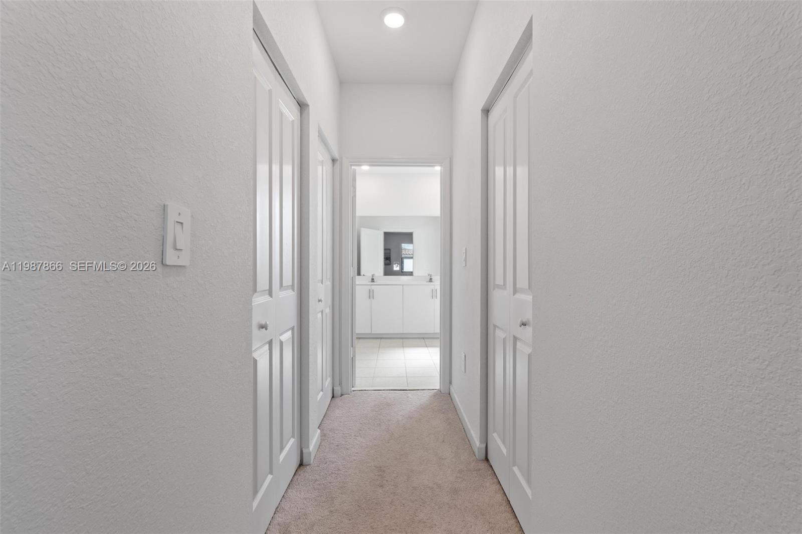 ESTATES AT SILVER PALM - Residential Lease