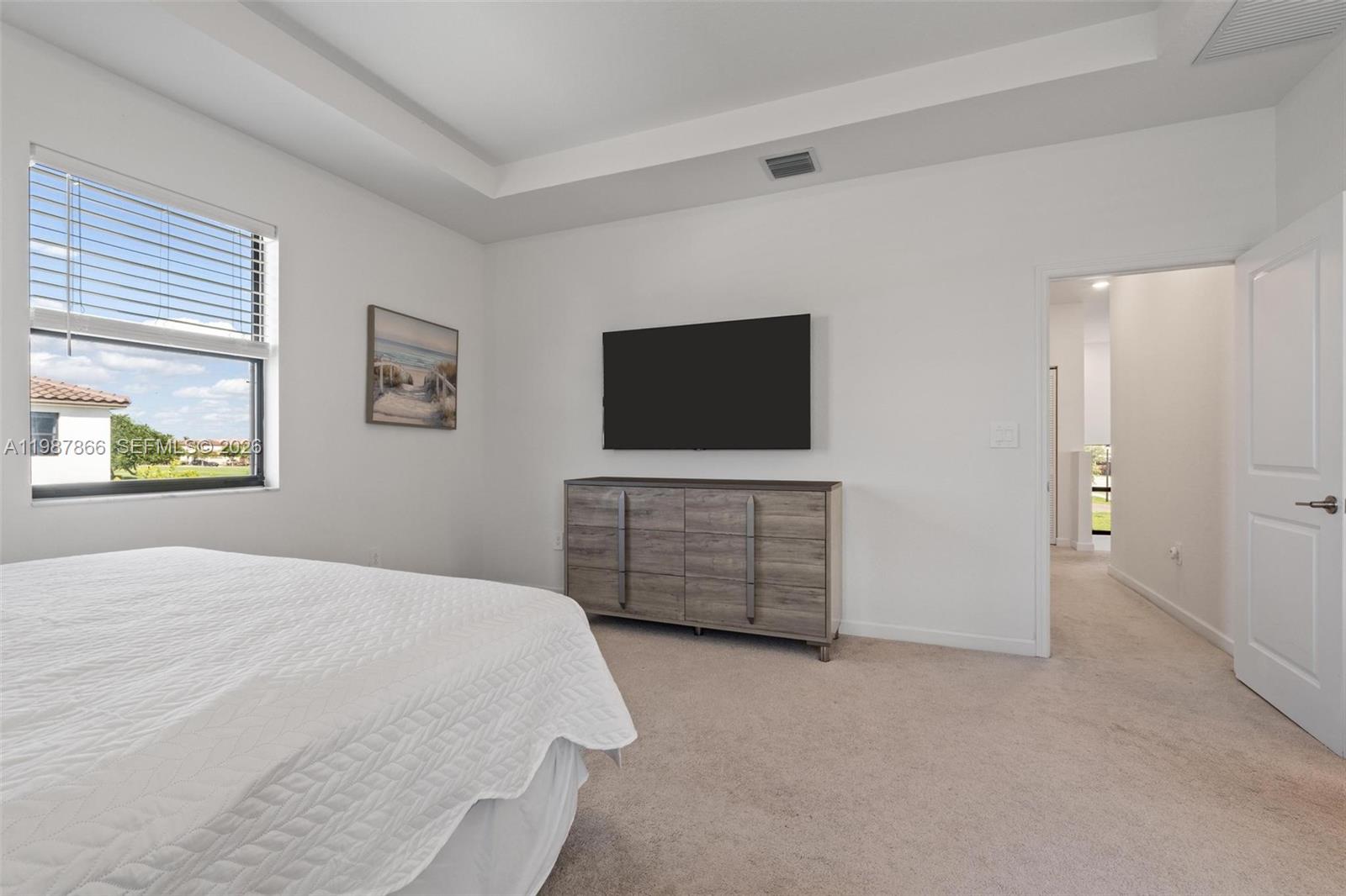 ESTATES AT SILVER PALM - Residential Lease