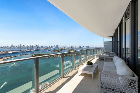 Tiny photo for 501 West Ave #4102, Miami Beach, FL 33139 (MLS # A12044871)