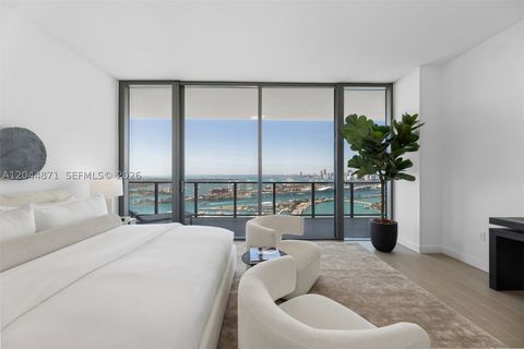 Tiny photo for 501 West Ave #4102, Miami Beach, FL 33139 (MLS # A12044871)