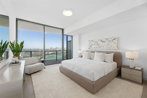Tiny photo for 501 West Ave #4102, Miami Beach, FL 33139 (MLS # A12044871)