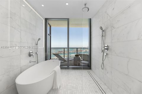 Tiny photo for 501 West Ave #4102, Miami Beach, FL 33139 (MLS # A12044871)