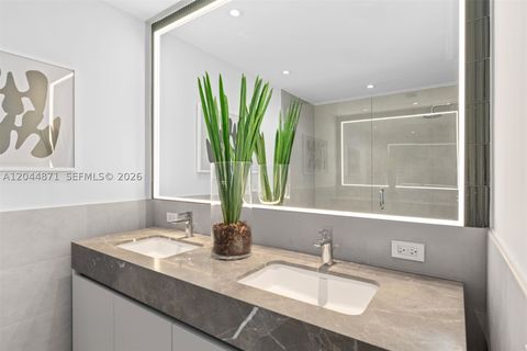 Tiny photo for 501 West Ave #4102, Miami Beach, FL 33139 (MLS # A12044871)