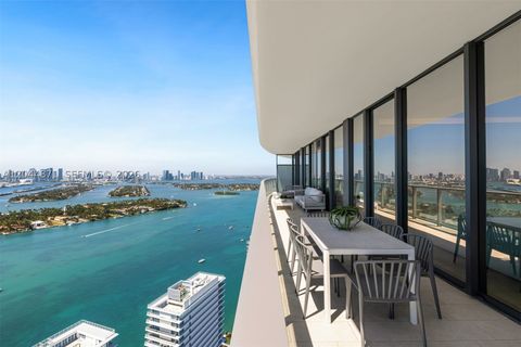 Tiny photo for 501 West Ave #4102, Miami Beach, FL 33139 (MLS # A12044871)