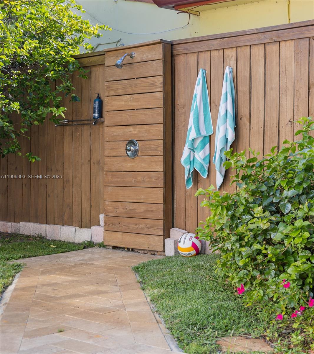 PLACIDO PLACE - Residential