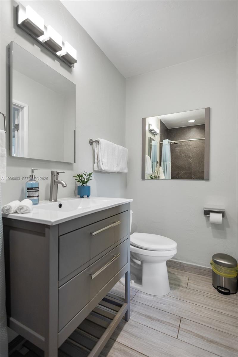 PLACIDO PLACE - Residential