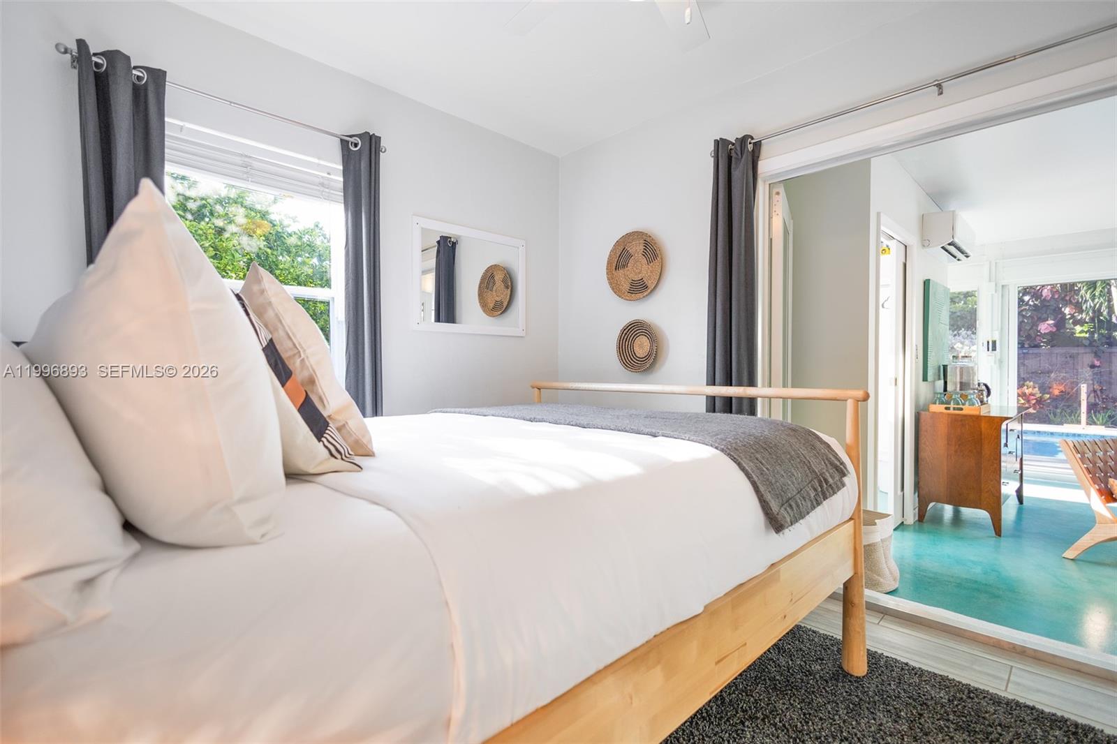 PLACIDO PLACE - Residential